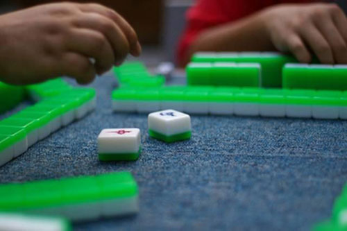 麻将游戏技巧之七吃八不吃