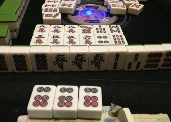 记住这5个温州真人麻将技巧 打真人麻将风生水起