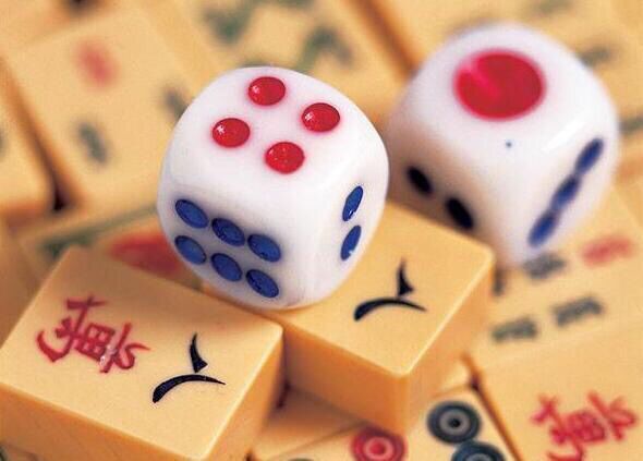 温州真人麻将技巧之红中当将牌